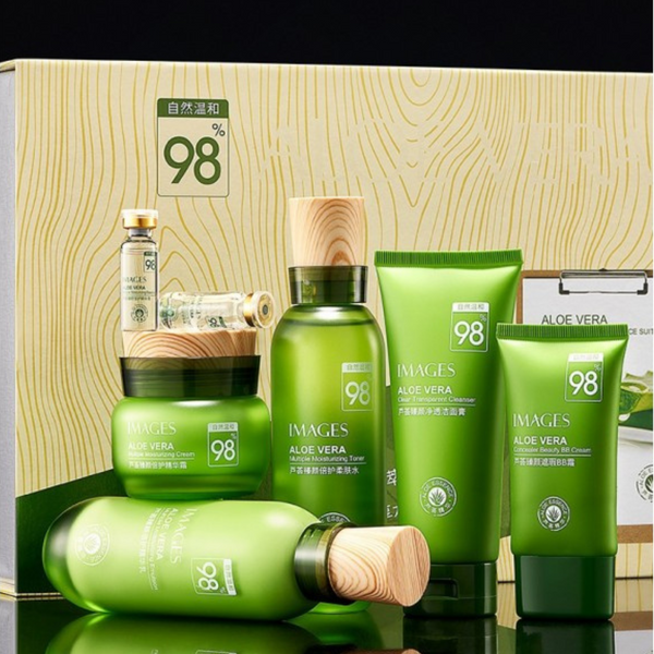 Images Aloe Vera 98% - Подарунковий набір доглядової косметики з екстрактом алое 738 фото